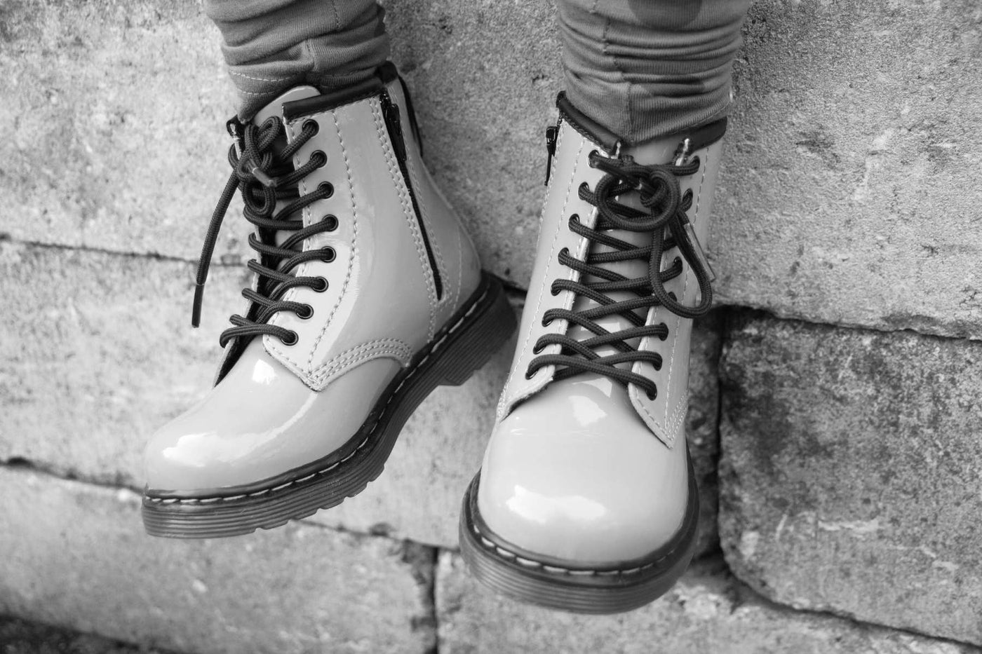Unleash Your Edgy Side with Our Comprehensive Guide to Alternative Clothing